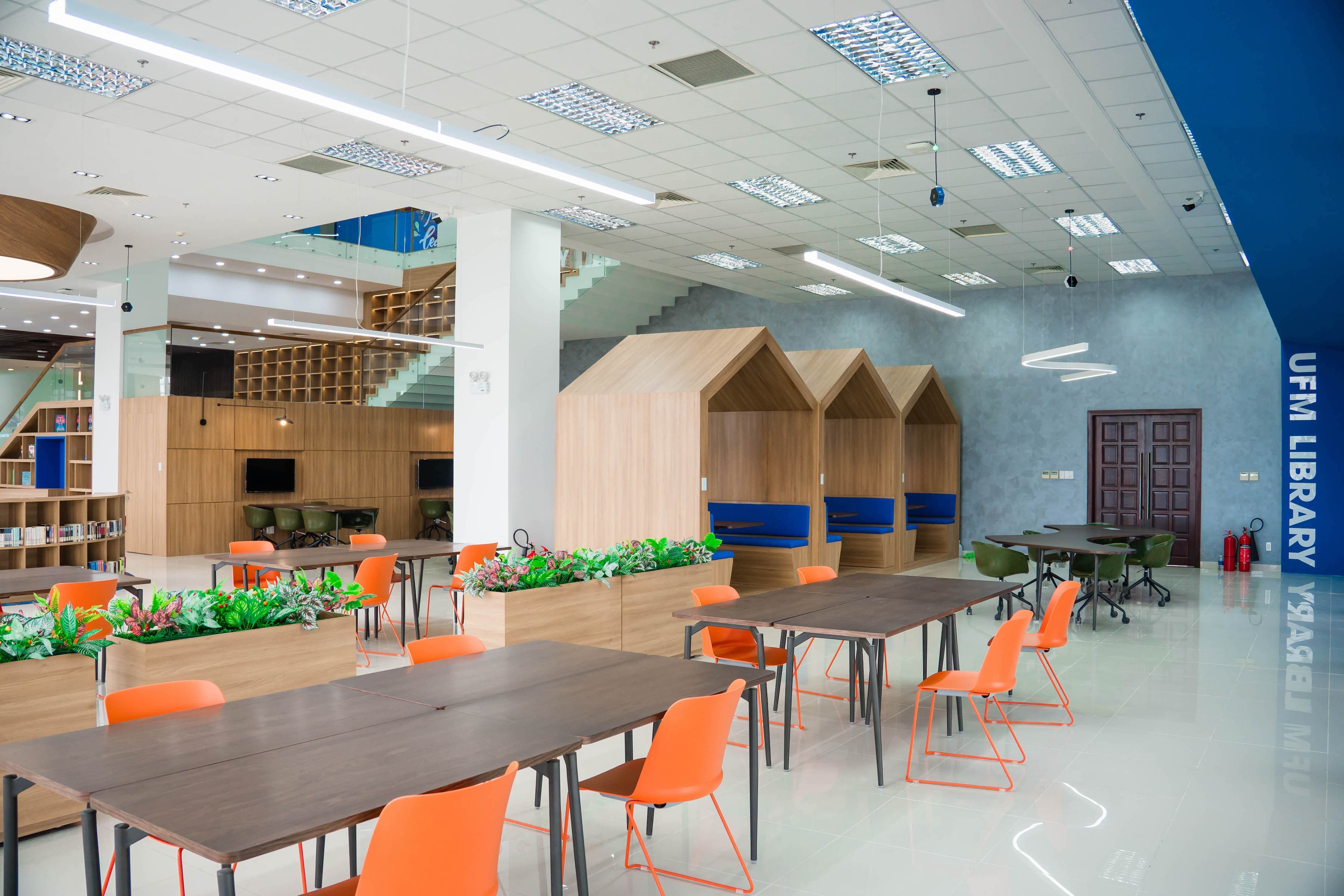 Sự kiện và hội thảo khoa học
